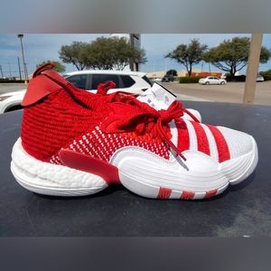 Adidas Trey Young 2